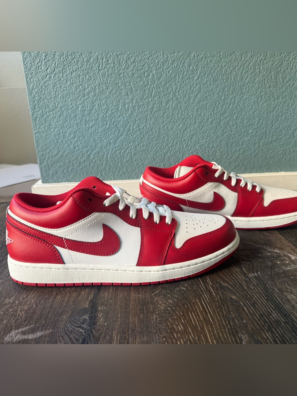 Air Jordan 1 Low Men’s Shoes - White/Varsity Red